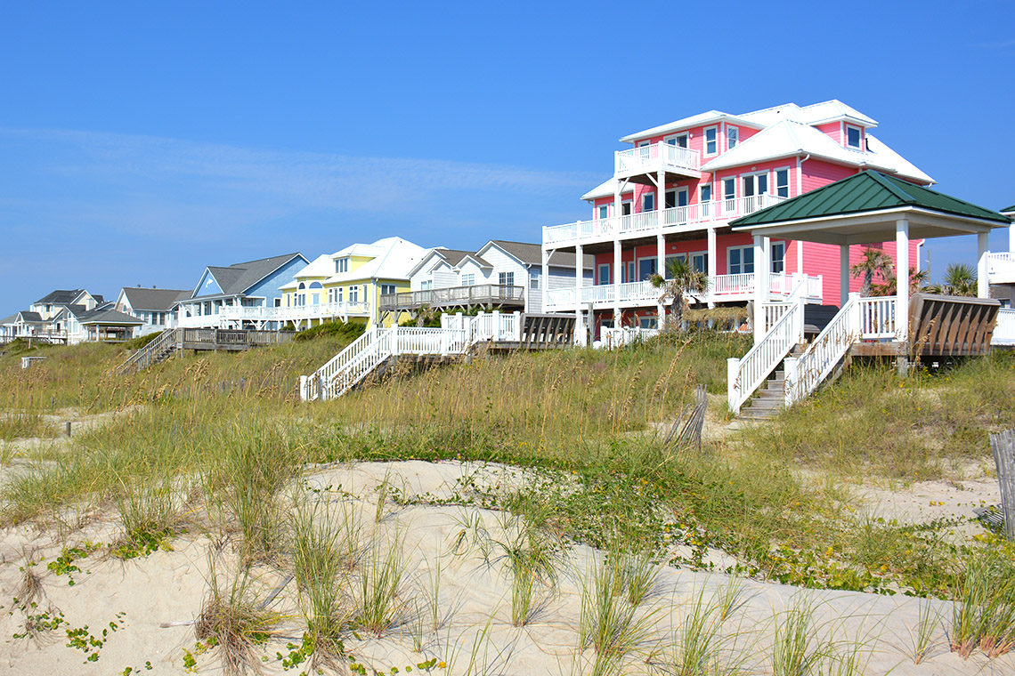 /images/crystal-coast-vacation-rentals-hero1.jpg